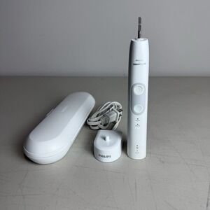 Philips Sonicare Protective Clean Electric Toothbrush Series HX686W USED READ